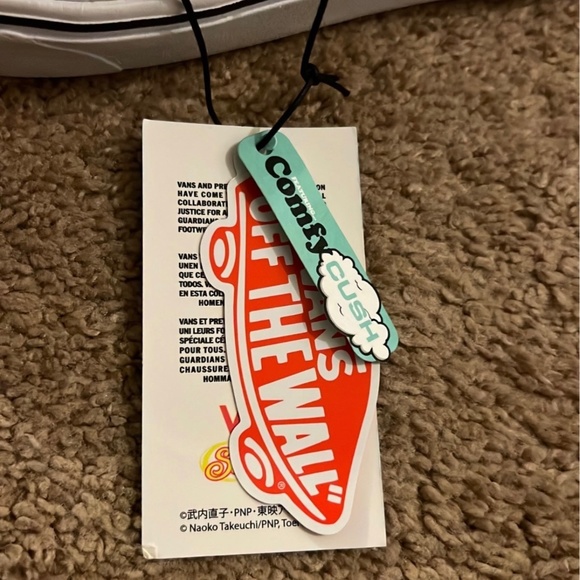 Pretty Guardian Sailor Moon Vans - Picture 3 of 8